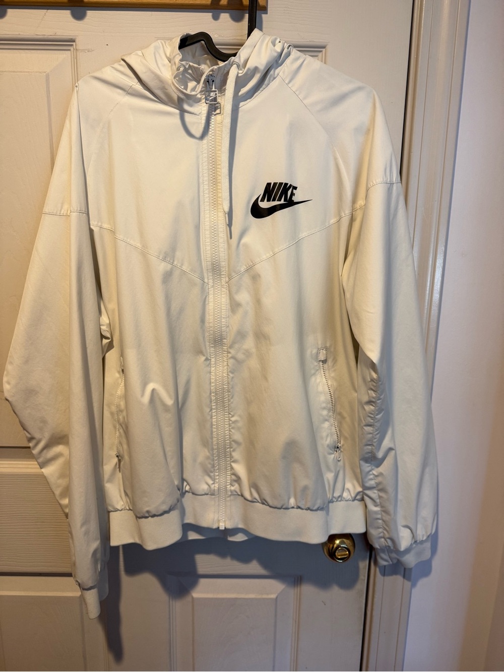 Nike Men White Hooded Windbreaker Jacket